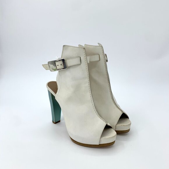 Hermes Size 38 White Leather Open-Toe High Heel Sandals With Buckle Strap & 95mm - Picture 2 of 12
